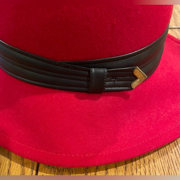 Doeskin Felt Geo.W. Bollman & Co Hat, 100% wool, cherry red, w/black strap - Picture 4 of 9